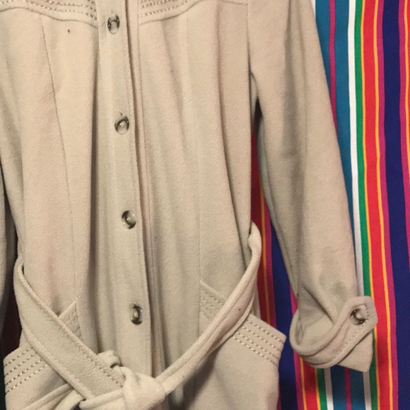 Late 70's VTG women's high fashion coat - Picture 3 of 8